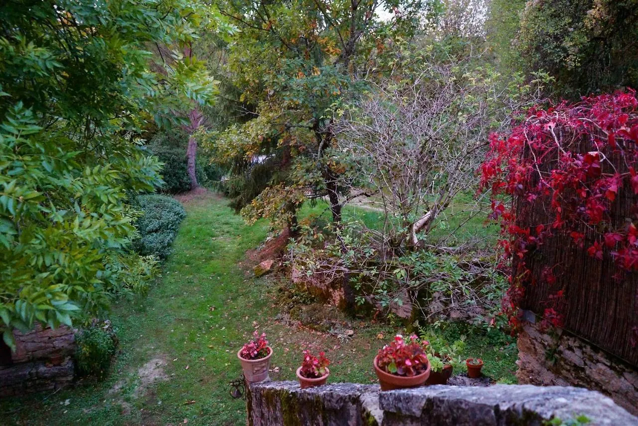 فيلا Mas De La Combe Cachee فيلفرانش-دي-رويرغ 0*,  فرنسا